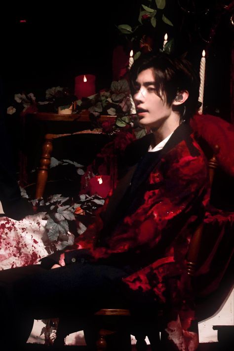 Vampiric Wedding, Sunghoon Vampire, Boyfriend Sunghoon, Enhypen World Tour Fate, Enhypen World Tour, Kpop Actors, Enhypen Aesthetic, Vampire Boy, White Puppies