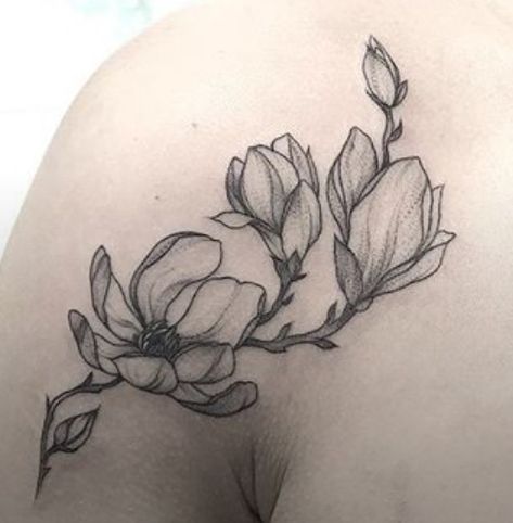 Magnolia Tattoo Minimalist, Japanese Magnolia Tattoo, Magnolia Branch Tattoo, Arm Patchwork, Sleeve Reference, Magnolia Tattoo, Magnolia Branch, Branch Tattoo, Tattoo Color