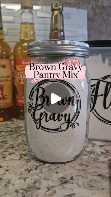 Homemade Brown Gravy Mix Recipe, Brown Gravy Mix Recipe, Homemade Beef Gravy, Beef Gravy Mix, Homemade Brown Gravy, Make Powdered Sugar, Home Labels, Homemade Gravy Recipe, Baking Mix Recipes