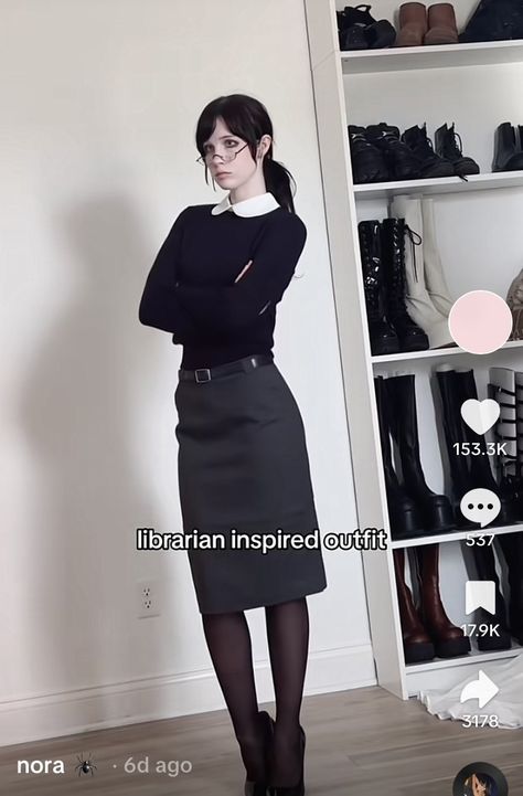 Secretary Outfits, Casual Goth, Corporate Outfits, Stylish Work Outfits, Goth Outfits, Really Cute Outfits, Professional Outfits, Business Outfits, Office Outfits