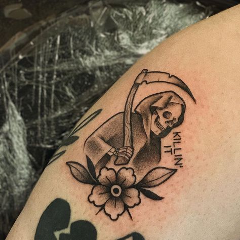 ⚡️Genie Kittie⚡️ on Instagram: “⚡️Thanks @ceavie for filling a cancellation with this last week! Lil grim reaper from my flash last week ⚡️” Pinup Grim Reaper Tattoo, Reaper Tattoo Women, The Grim Reaper Tattoo, Grim Reaper Flower Tattoo, Girly Grim Reaper Tattoo, Grim Reaper Tattoo Women, Grime Reaper Tattoo, Cute Dark Tattoos, Feminine Grim Reaper Tattoo