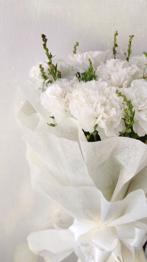 Wedding Bouquet Carnations, Wedding Bouquets Carnations, Carnation Bouquet Aesthetic, White Carnations Aesthetic, Wedding Flowers Carnations, White Carnations Bouquet, Carnations Wedding Bouquet, Carnation Bouquet Wedding, Wedding Carnations