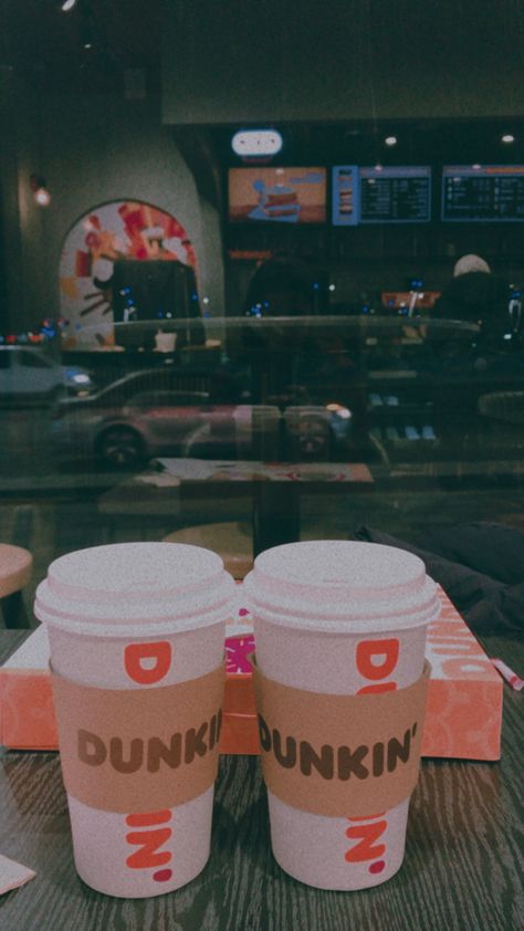 Dunkin Donuts Aesthetic, Donut County, Prank Box, Donut Pictures, Dunkin Coffee, Dunkin Donut, Caffeine Addict, Rain Pictures, Everyday Casual Outfits