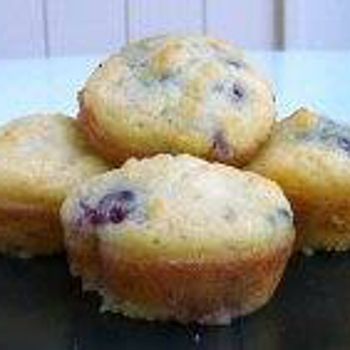 Raspberry Muffins Recipe, Hcg Phase 3, Coconut Flour Muffins, Omni Diet, Raspberry Muffin Recipes, Fiesta Recipes, Hcg Recipes, Coconut Flour Recipes, Raspberry Muffins