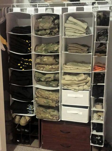 great organizational idea on a budget under $10. #uniform #dollarstore #storage Army Gear Storage, Army Barracks Decor Ideas, Army Closet Organization, Uniform Storage Ideas, Barracks Aesthetic, Army Gear Organization, Army Barracks Room Decor, Military Bedroom Ideas, Barracks Room Decor