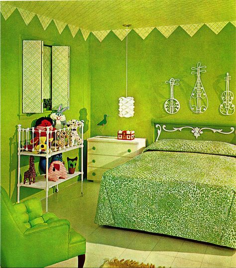 AAAAAAAHHHH BEST ROOM EVER!!!!!  ... needs more green! by x-ray delta one, via Flickr 70s Bedroom Ideas, 1960s Bedroom, 60s Bedroom, Lime Green Bedrooms, 70s Bedroom, Retro Rooms, 70s Interior, Wicker Bedroom, Retro Bedrooms