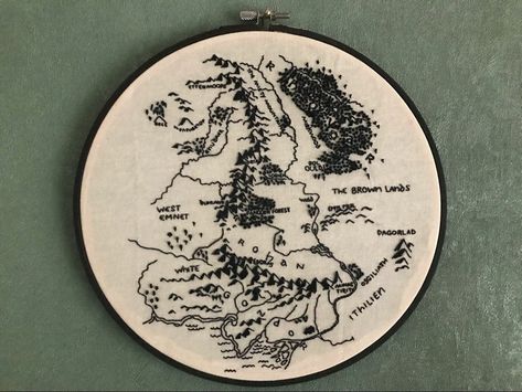 Embroidery Hoop Sizes, Lotr Embroidery Designs, Lotr Embroidery Pattern, Tolkien Embroidery, Narnia Embroidery, Hobbit Embroidery, Lotr Cross Stitch, Dnd Embroidery, Lord Of The Rings Embroidery