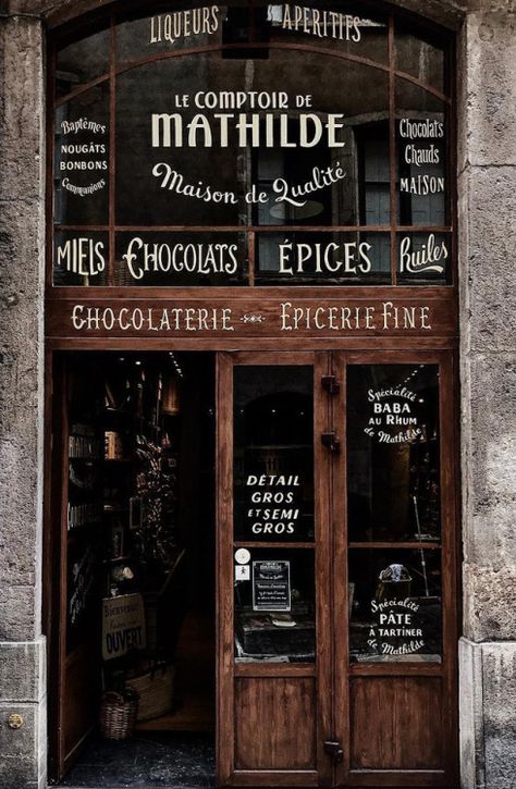 Restaurant Doors, Restaurant Door, Shop Facade, Storefront Design, Cafe Shop Design, Shop Fronts, Chocolate Shop, Shop Front, Cafe Shop