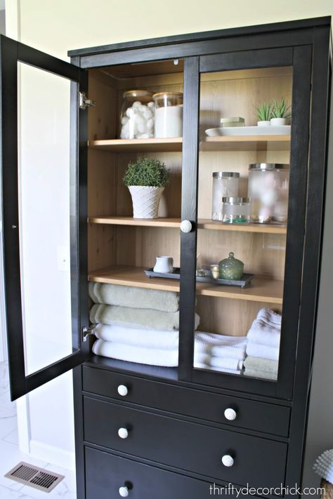 Glass Cabinet Makeover, Vitrine Ikea, Ikea Hemnes Cabinet, Glass Kitchen Cabinet Doors, Thrifty Decor Chick, Ikea Bathroom, Ikea Hemnes, Ikea Cabinets, Cabinet Makeover