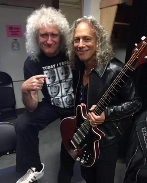 Kirk Hammett Guitars, Kirk Metallica, Best Guitar Players, Kirk Hammett, Brian May, Queen Band, Human History, Oui Oui, May I