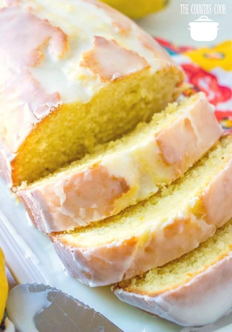 Copycat Starbuck's Lemon Loaf - The Country Cook dessert Starbucks Lemon Loaf, Lemon Loaf Recipe, Gingerbread Cake Recipe, Starbucks Lemon, Pane Dolce, Torte Cupcake, Lemon Loaf, Country Cook, The Country Cook