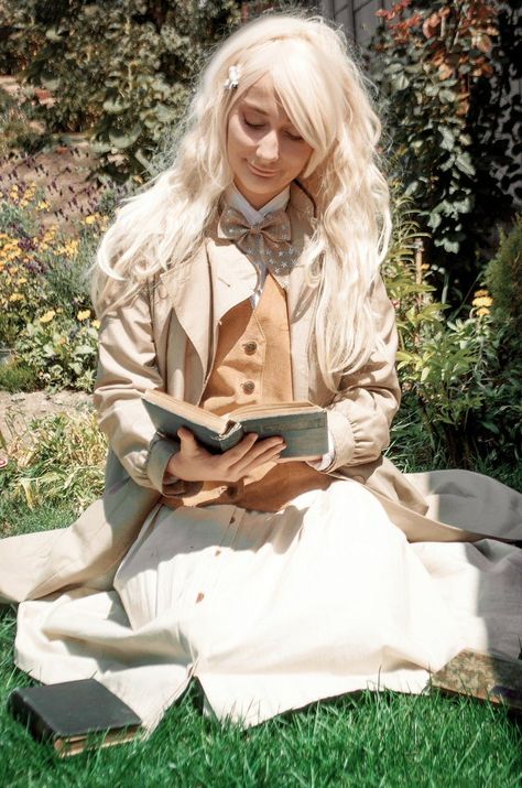 Aziraphale Costume Female, Good Omens Cosplay Female, Aziraphale Clothes, Fem Aziraphale Cosplay, Good Omens Halloween Costume, Aziraphale Cosplay Female, Aziraphale Aesthetic Outfit, Aziraphale Outfit, Good Omens Outfit