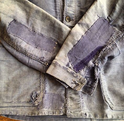 Faded indigo patches | Violet | Denim jacket | Used | Mended Denim Mending, Distressed Outfit, Mending Clothes, French Workwear, Workwear Vintage, Denim Workwear, Make Do And Mend, Denim Inspiration, Repurposed Clothing