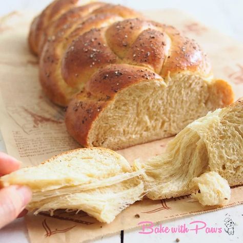 Sourdough Cardamom Brioche Brioche Sourdough, Soft Sourdough Bread, Cardamom Bread, Sourdough Brioche, Soft Rolls, Cardamom Buns, Brioche Recipe, Bread Sourdough, Braided Bread