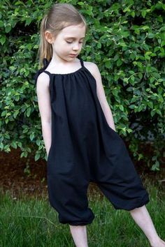 Kids Wear Girls, Chic Kids, Baby Jumper, Jumper Short, Rompers For Kids, Kids Fashion Dress, Toddler Romper, Baby And Toddler