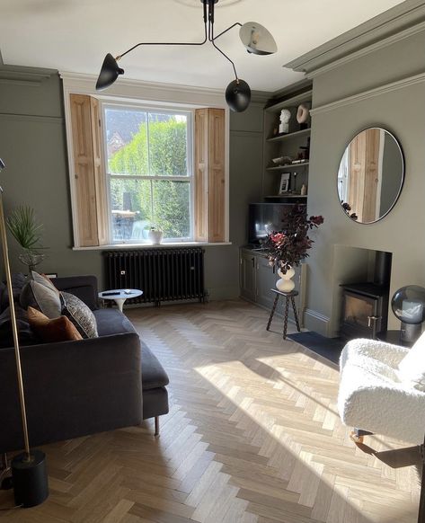 Grey Green Living Room, Green Grey Paint, Green Living Room, Victorian Interior, Grey Houses, Coat Paint, Living Room Green, Toy Rooms, Living Room Colors