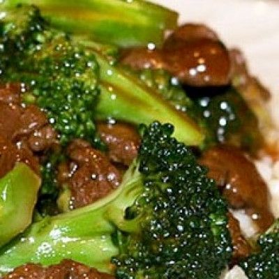 Petite Sirloin Steak Recipes Crock Pot, Sirloin Steak Recipes Crockpot, Crockpot Beef Broccoli, Sliced Beef Recipes, Crockpot Beef And Broccoli, Sirloin Steak Recipes, Crockpot Cube Steak, Steak And Broccoli, Small Slow Cooker