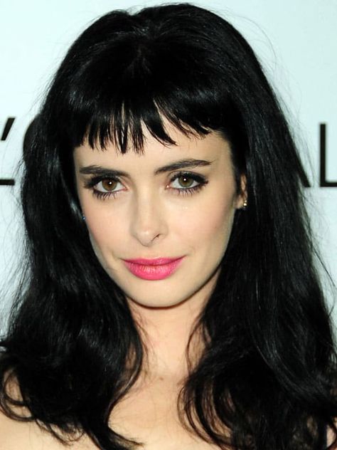 The Best (and Worst) Bangs for Oval Faces - The Skincare Edit Bangs Oval Face, Kristen Ritter, Oval Face Bangs, Hairstyles Bangs, Textured Bangs, Krysten Ritter, Baby Bangs, Oval Face Haircuts, Face Shape Hairstyles