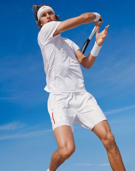 Tennis Photoshoot Ideas Men, Tennis Fashion Photography, Tennis Editorial, Tennis Senior Pictures, Tennis Fashion Editorial, Tennis Court Photoshoot, Tennis Photoshoot, Sport Editorial, Sports Campaign