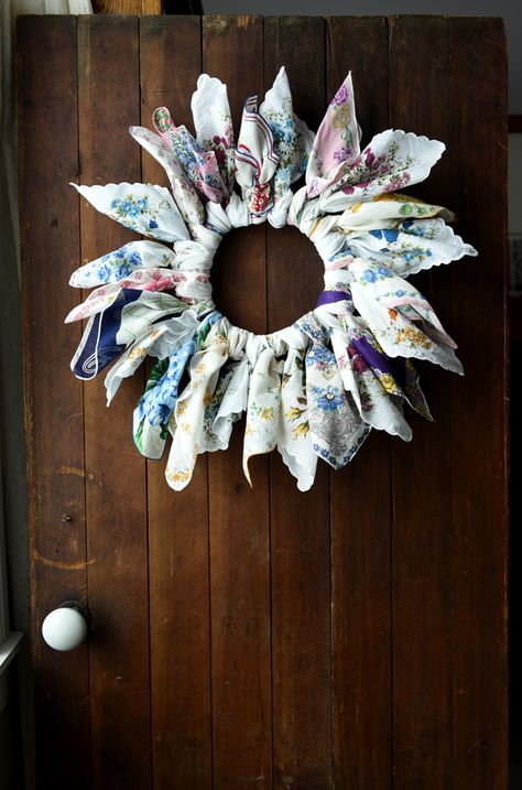 Spring Hankie Wreath Vintage Handkerchief Crafts, Vintage Hankie Wreath, Diy Hankies, Hankie Wreath, Hanky Crafts, Hankie Crafts, Handkerchiefs Crafts, Vintage Handkerchiefs Crafts, Handkerchief Crafts