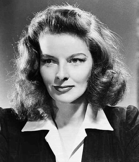 Katharine Hepburn's brownie recipe Oud Hollywood, 1940s Movies, Anouk Aimee, The Philadelphia Story, Claudette Colbert, Katherine Hepburn, Julie Christie, Howard Hughes, Isabella Rossellini