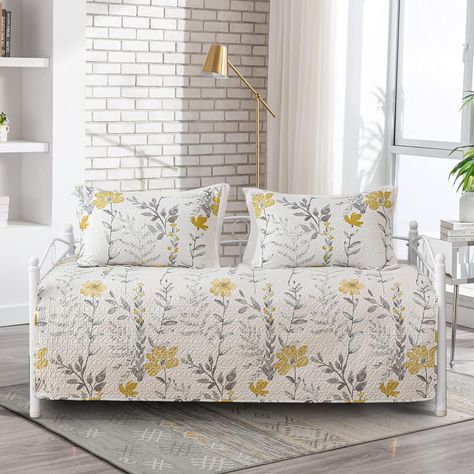 PRICES MAY VARY. 【3-Piece Floral Daybed Cover Set】: Size: 1 x flower Daybed Cover（75"x 39"), 2 x Pillow Shams (20"x 26"+2). Pillowshams not included. Ideal daybed dimensions, designed to fully cover sides and the front of your daybed to conveniently conceal under bed storage and clutter even with extra layers of padding. 【Versatile Bedroom Decor】: Patchwork floral quilted daybed cover with variety of colors and embossing pattern is easy to match your bedroom decor, offering you an elegant and cl Daybed Comforter Sets, Daybed Comforter, Daybed Bedding Sets, Daybed Sets, Daybed Cover Sets, Country Bedding, Daybed Bedding, Hot Tub Cover, Bed Comforter Sets