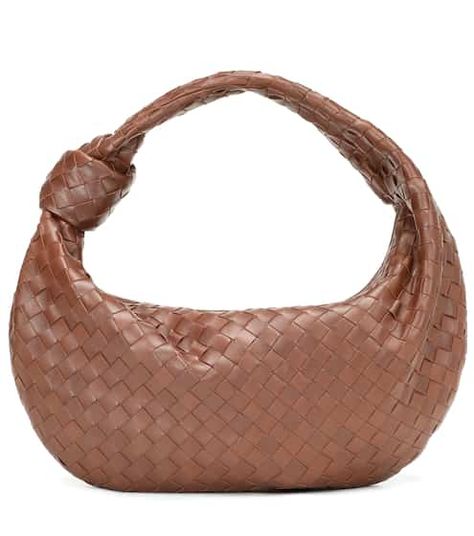 Bv Jodie, Bottega Jodie, Bottega Veneta Jodie, Bottega Veneta Bag, High Boots Outfit, Banana Bag, Best Designer Bags, Pearl Bag, Designer Totes