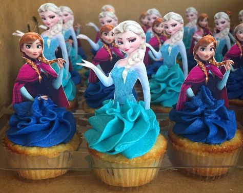 Anna Cupcakes, Cupcakes Princesas, Cupcakes Frozen, Frozen Cupcake, Frozen Cupcake Toppers, Frozen Cupcakes, Frozen Bday Party, Frozen Invitations, Elsa Birthday