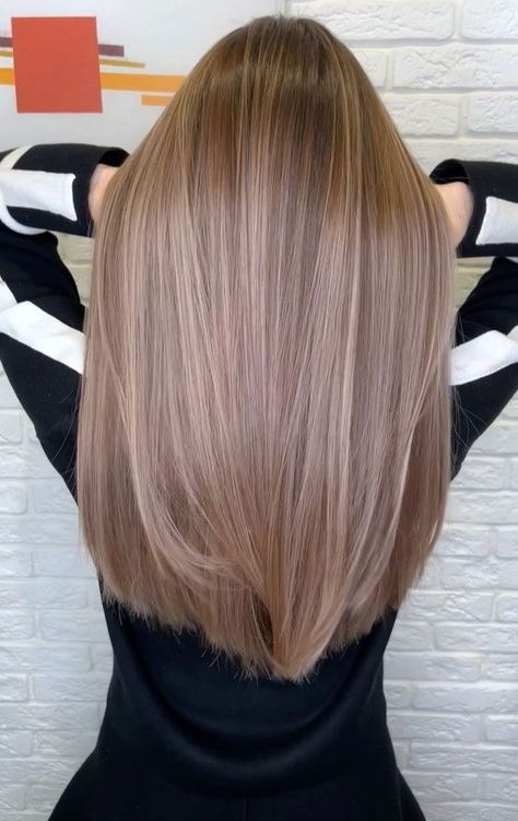 Blondeish Brown Hair Color, Light Brown Hair One Color, Vanilla Brown Hair, Pretty Light Brown Hair, Light Beige Brown Hair, Brown Light Hair, Very Light Brown Hair, Hair Color Ideas 2022, Blond Brown Hair