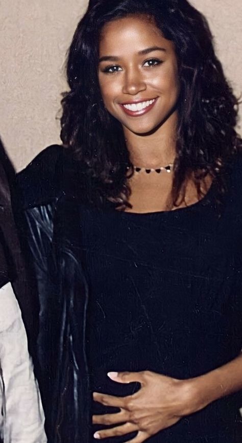 #staceydash Stacey Dash 80s, Stacie Dash, Stacey Dash 90s, Sally Richardson, Stacy Dash, Dionne Davenport, 90s Fine, Black Hair 90s, Stacey Dash