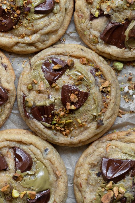 Pistachio Cream Chocolate Chip Cookies Cream Cheese Pistachio Cookies, Pistachio Chocolate Chunk Cookies, Pistachio And Chocolate Cookies, Brown Butter Pistachio Chocolate Chip Cookies, Recipes That Use Pistachio Cream, Pistachio Almond Cookies, Pistachio Filled Cookies, Pistachio Stuffed Cookies, Pistachio Cream Uses