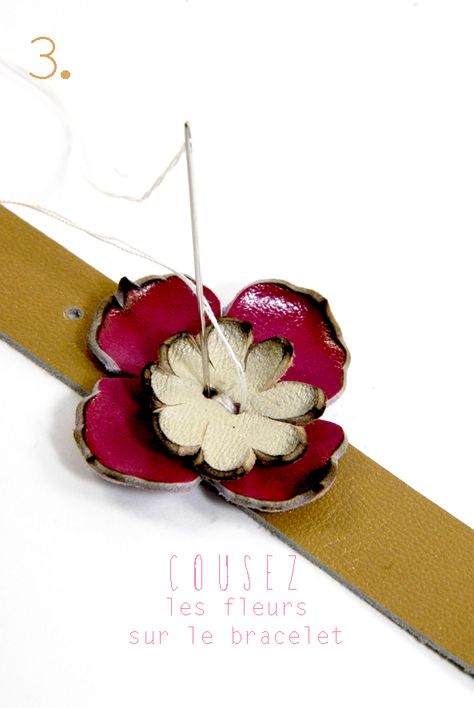 tuto bracelet en cuir à fleur et strass 3 Diy Leather Headband, Leather Tutorial, Leather Working Patterns, Diy Leather Earrings, Leather Jewels, Easy Jewelry, Leather Headbands, Leather Diy Crafts, Leather Flowers