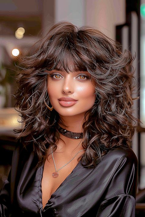 Shoulder-length curly layers with feathered bangs Feathered Curly Hair, Layered Curly Haircuts With Bangs, Curly Fringe Bangs, Curly Cut With Bangs, Face Framing Bangs Curly Hair, Curly Bangstyle Hair, Layered Curly Hairstyles, Layered Curly Haircuts, Curly Layers