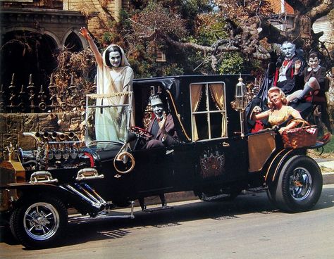 Munsters Car, Fred Gwynne, Marilyn Munster, Eddie Munster, Herman Munster, The Philadelphia Story, The Munster, The Thorn Birds, Lily Munster