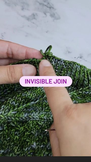 Crochet Tricks, Invisible Join, Fleece Sewing, Knit Techniques, Sewing Fleece, Knitting Tips, Knitting Videos, Bind Off, Knitting Tutorial