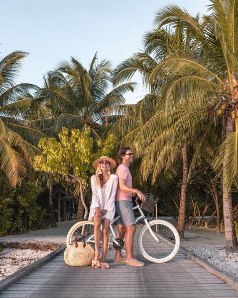 Maldives Couple Photoshoot, Resort Photoshoot Ideas, Phuket Thailand Travel, Summer Pose, Maldives Tour, Couples Resorts, Maldives Holidays, Maldives Honeymoon, Vespa Girl