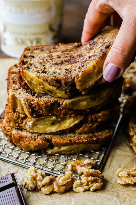 Baking With Yogurt, Yogurt Banana Bread, Icelandic Cuisine, Banana Bread With Chocolate, Yogurt Banana, Bread With Chocolate, So Much Food, Tub Sizes, 1000 Years