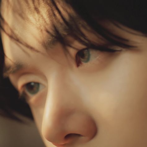 yeonjun txt eyes details Yeonjun Eyes Close Up, Yeonjun Lips Close Up, Yeonjun Side Eye, Txt Eyes, Yeonjun Eyes, Kpop Eyes, Cute Hug, Profile Drawing, Eye Details