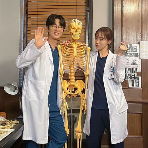 Dr Bae Romantic Doctor, Doctor Dpz, Dr. Romantic 1, Kdrama 2023, Dr Romantic, Romantic Doctor Teacher Kim, Dr. Romantic, Romantic Series, Medical School Life