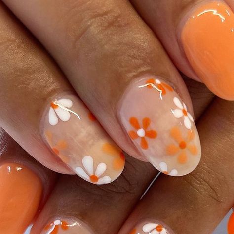 Shae-Lynne, Nail Artist on Instagram: "Is orange the colour this summer? 🤔 It was so popular this week 🧡 Nails booked for detailed art!" Orange Flower Nail Designs, Cute Short Oval Nails, Simple Colourful Nails, Colourful Nails For Summer, Flower Nails Orange, Simple Nail Ideas For Summer, Summer Short Nails 2024, Flower Nails Fall, Orange Nails With Design