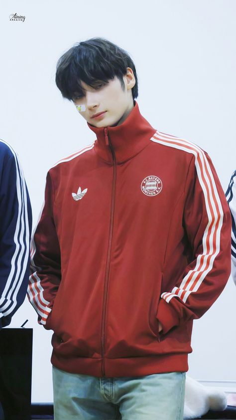 Hueningkai Fansign, Ning Ning, Huening Kai, Adidas, Quick Saves, Bonito