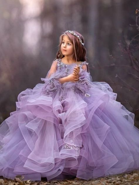 Baby girls princess style dress Purple Flower Girls, Purple Flower Girl Dress, Princess Flower Girl Dresses, Princess Flower, Girls Pageant Dresses, Gown Pattern, Gowns For Girls, Pageant Gowns