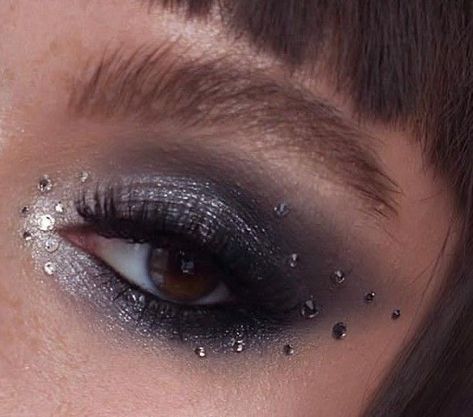 Smokey Eye Sparkle Makeup, Smokey Eyes With Rhinestones, Black And Silver Star Makeup, Black Glittery Eyeshadow, Reputation Era Makeup Looks, Euphoria Black Makeup, Dark Glam Makeup Glitter, Black Rhinestone Eye Makeup, Glittery Black Makeup