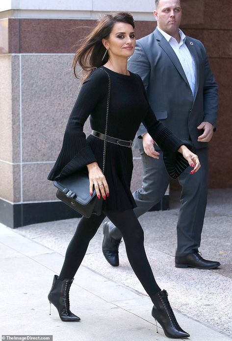 Penelope Cruz Movies, Dresses With Black Tights, San Sebastian Film Festival, Movie Outfits, New York Film, Lifetime Achievement Award, Chanel Spring, Penelope Cruz, October 4