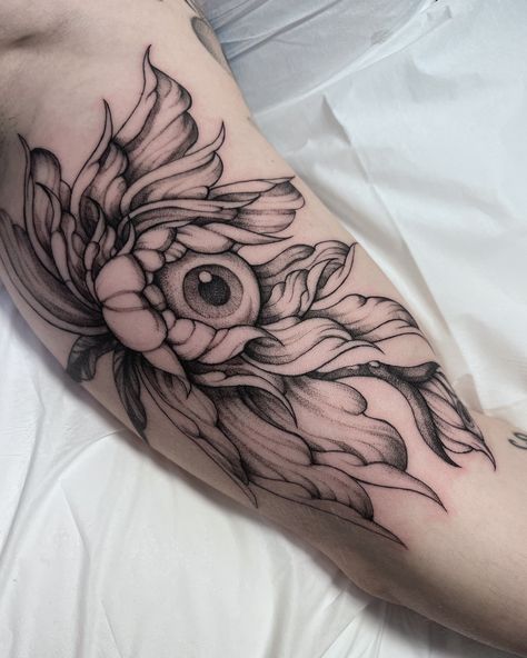 Peony Eye Tattoo, Surreal Blackwork Tattoo, Eye Plant Tattoo, Flower Eye Tattoo, Eye Flower Tattoo, Flowers With Eyes, Ojo Tattoo, Eyeball Tattoo, Eye Flower