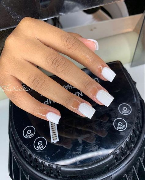 Nails Short Square, Nagellack Trends, Drip Nails, Short Square Nails, White Acrylic Nails, Work Nails, French Tip Acrylic Nails, Short Square Acrylic Nails, Long Acrylic Nails Coffin