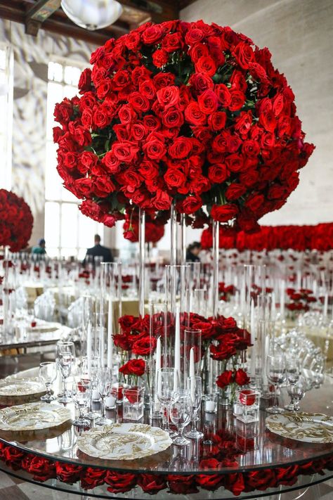 Red Party Ideas, Rose Centerpieces Wedding, Centerpiece For Wedding, Rose Centerpiece, Red Centerpieces, Candelabra Wedding, Red Wedding Decorations, Red And White Weddings, Red Wedding Theme