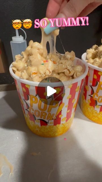 Rebeldealz | I finally made the viral popcorn and y’all it’s a MUST try! It’s not something I’d make often, but definitely a fun treat for the... | Instagram Dollar Tree Popcorn Buckets, Skittle Popcorn, Desert Popcorn, Funfetti Popcorn, Recipe Desert, Cooking Popcorn, Homemade Microwave Popcorn, Popcorn Balls Recipe, Marshmallow Popcorn