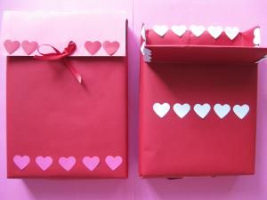 Girls Valentines Boxes, Cereal Box Craft, Diy Boxes, Valentine Card Box, Valentine Boxes, Cereal Boxes, Valentine Day Boxes, Valentine's Card, Spring Crafts For Kids