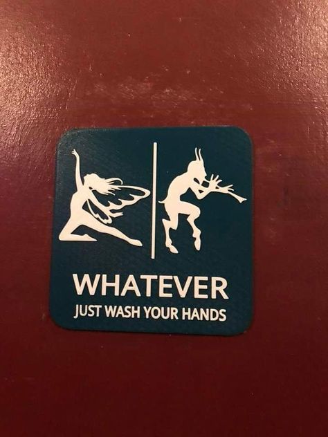 Bathroom Signs Funny, Unusual Bathrooms, Creative Bathroom, Restroom Sign, Toilet Sign, Signs Funny, Funny Bathroom Signs, Diy Bathroom Decor, Bathroom Doors